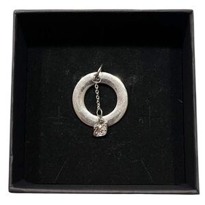 Swarovski pendant. Silver tone. Simple. Swan with a single Crystal.